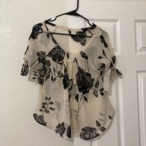 Odille Black and Cream Floral Tie Sleeve Blouse (ASO Gilmore Girls)